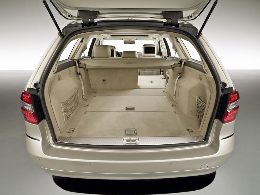  Mercedes-Benz E-Class Estate 2010 года  (фото 5 из 65)